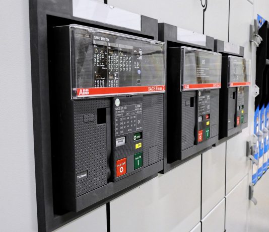 מחירון עבודות חשמל - עלויות וטיפים